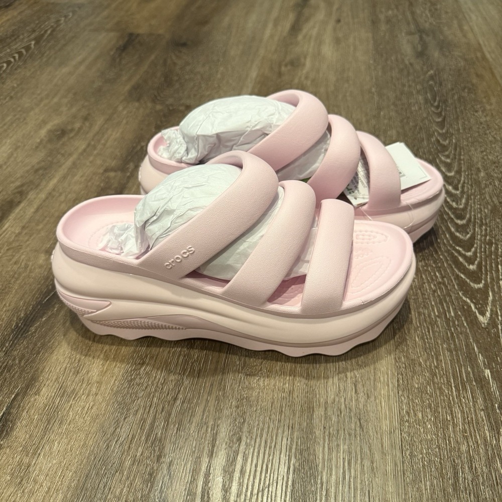 Crocs Mega Crush Triple Strap Platform Sandals Baby Pale Pink Milk Women's 10‎